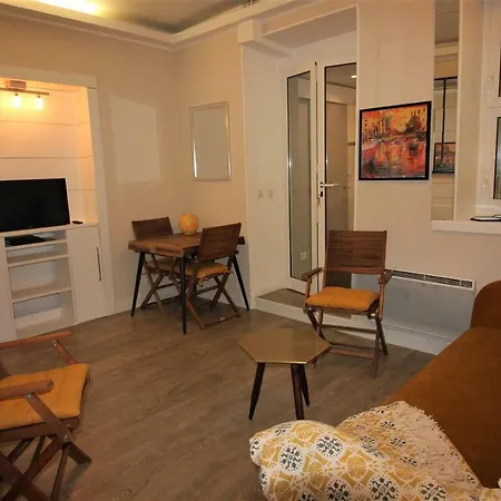 Clocher Apartment